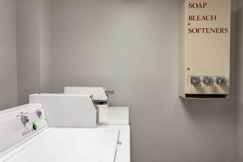 baymont by wyndham springfield i 44