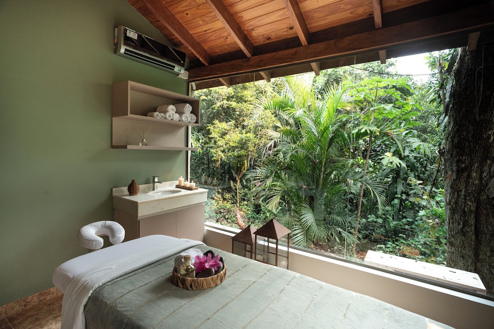 overo lodge and selva