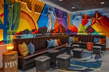 moxy phoenix downtown