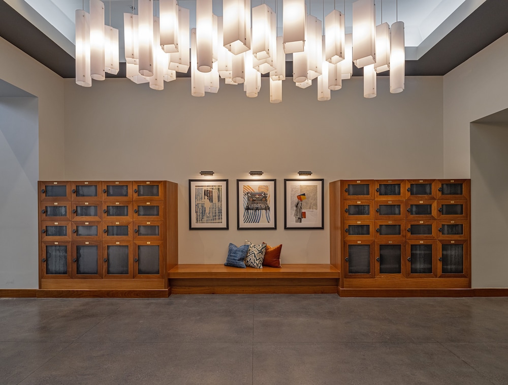 moxy phoenix downtown