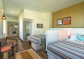 moxy phoenix downtown