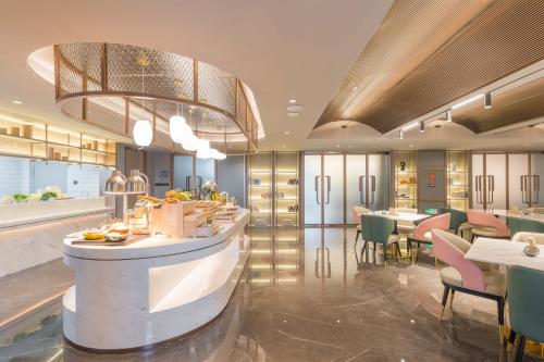 atour hotel nanjing olympic sports center cbd
