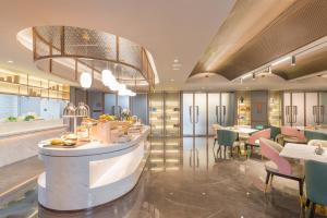 atour hotel nanjing olympic sports center cbd