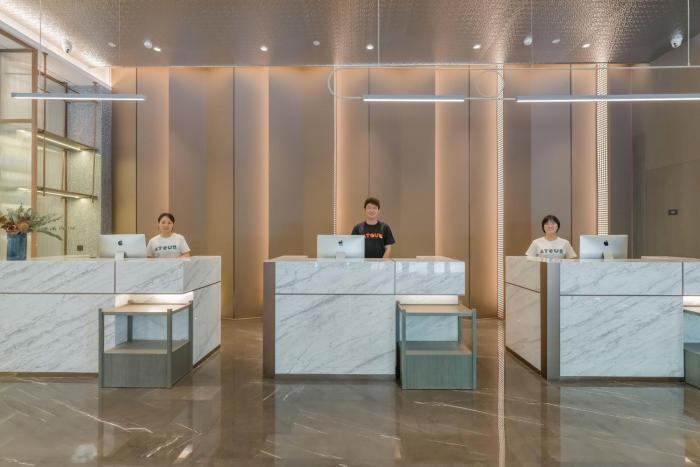 atour hotel nanjing olympic sports center cbd