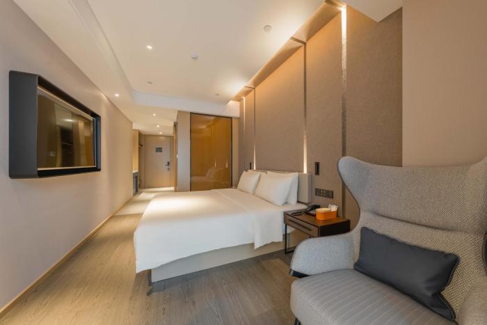 atour hotel nanjing olympic sports center cbd