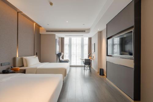 atour hotel nanjing olympic sports center cbd