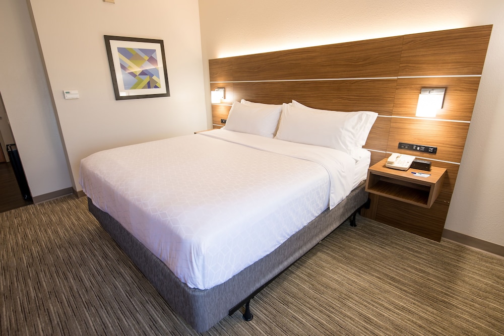 holiday inn express atlanta stone mountain by ihg