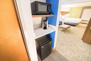 holiday inn express atlanta stone mountain by ihg