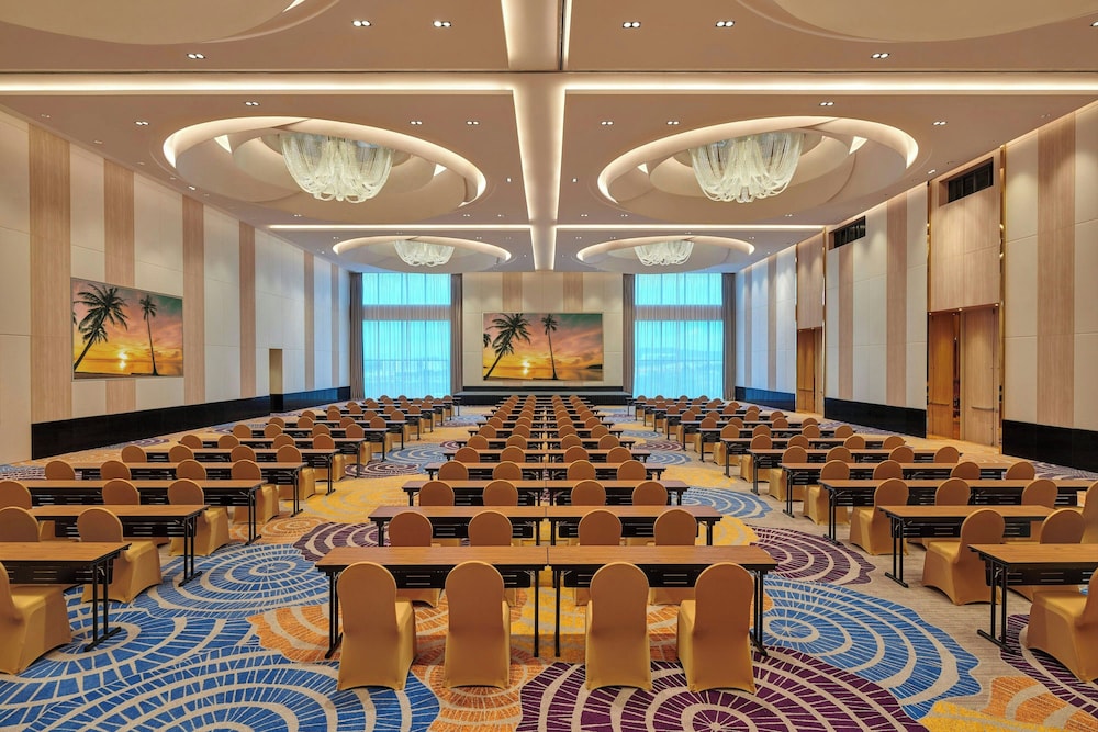 courtyard setia alam