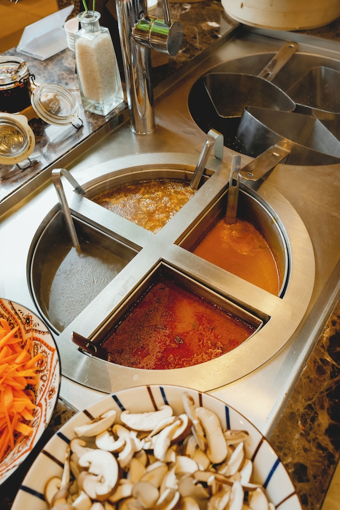 courtyard setia alam