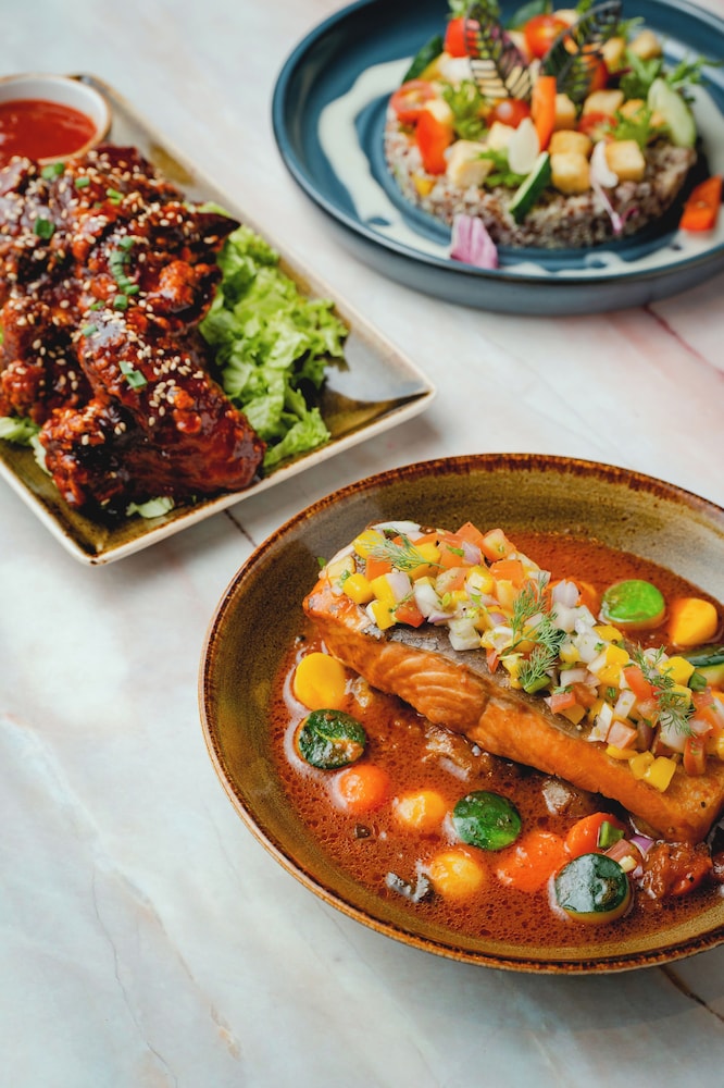 courtyard setia alam