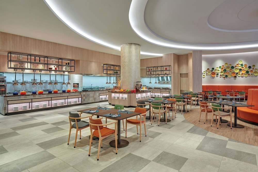 courtyard setia alam