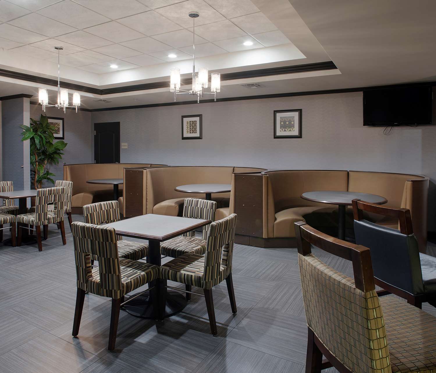 hilton garden inn jonesboro