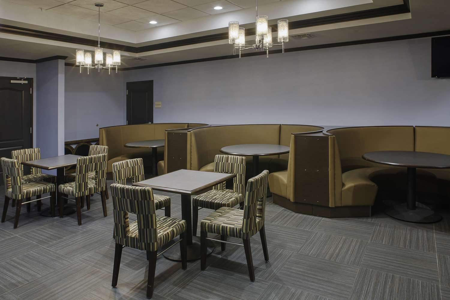 hilton garden inn jonesboro