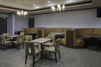 hilton garden inn jonesboro