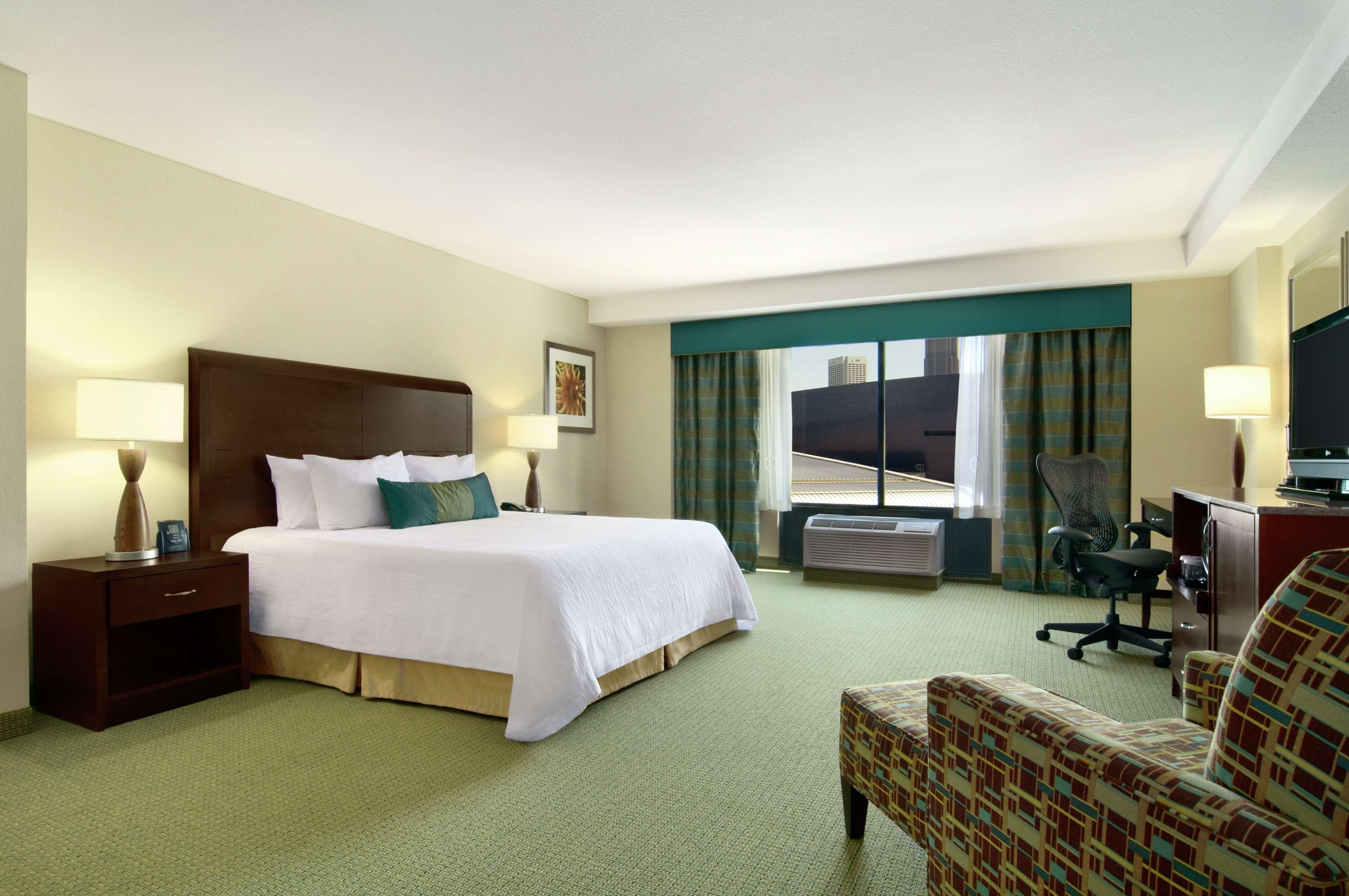 hilton garden inn atlanta downtown