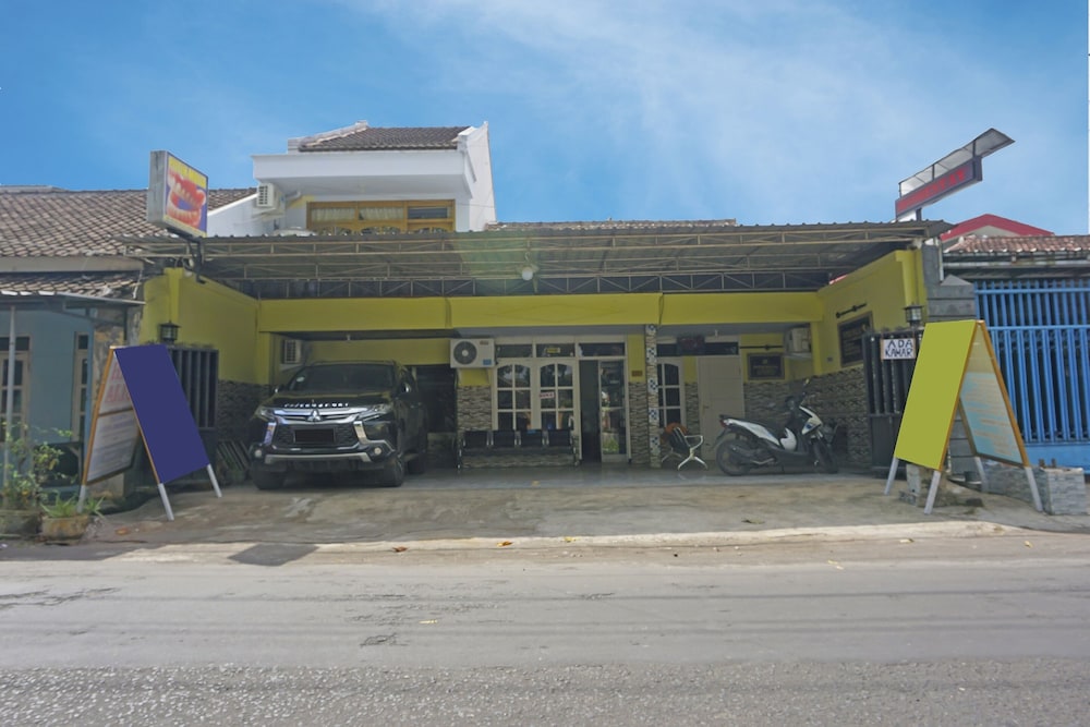 putih mulia homestay syariah by oyo