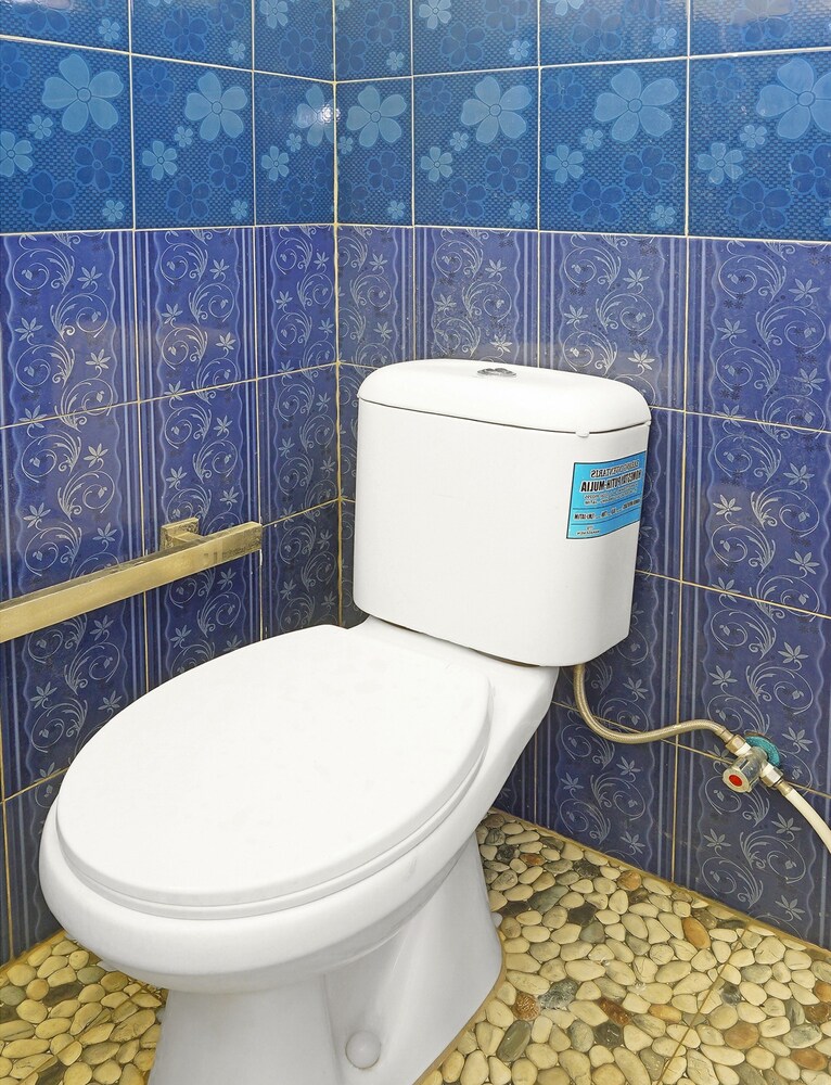 putih mulia homestay syariah by oyo