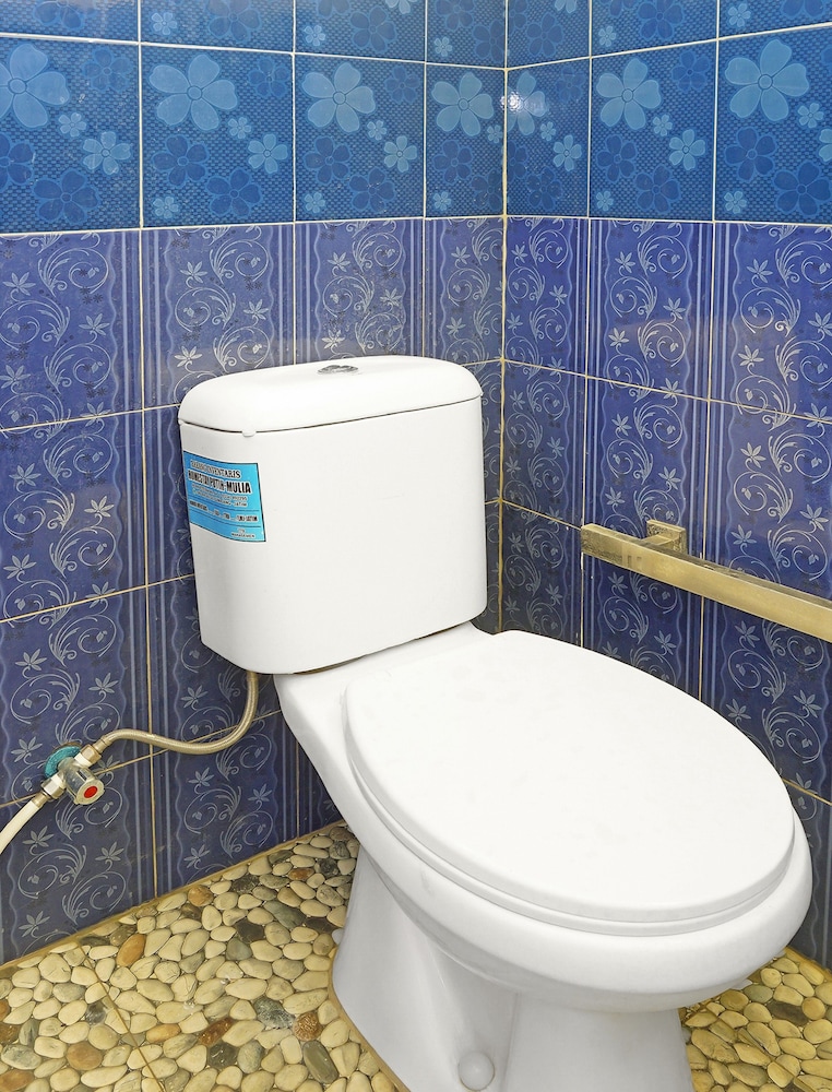 putih mulia homestay syariah by oyo