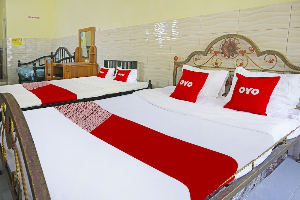 putih mulia homestay syariah by oyo
