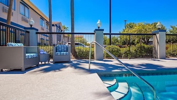 best western mayport inn and suites
