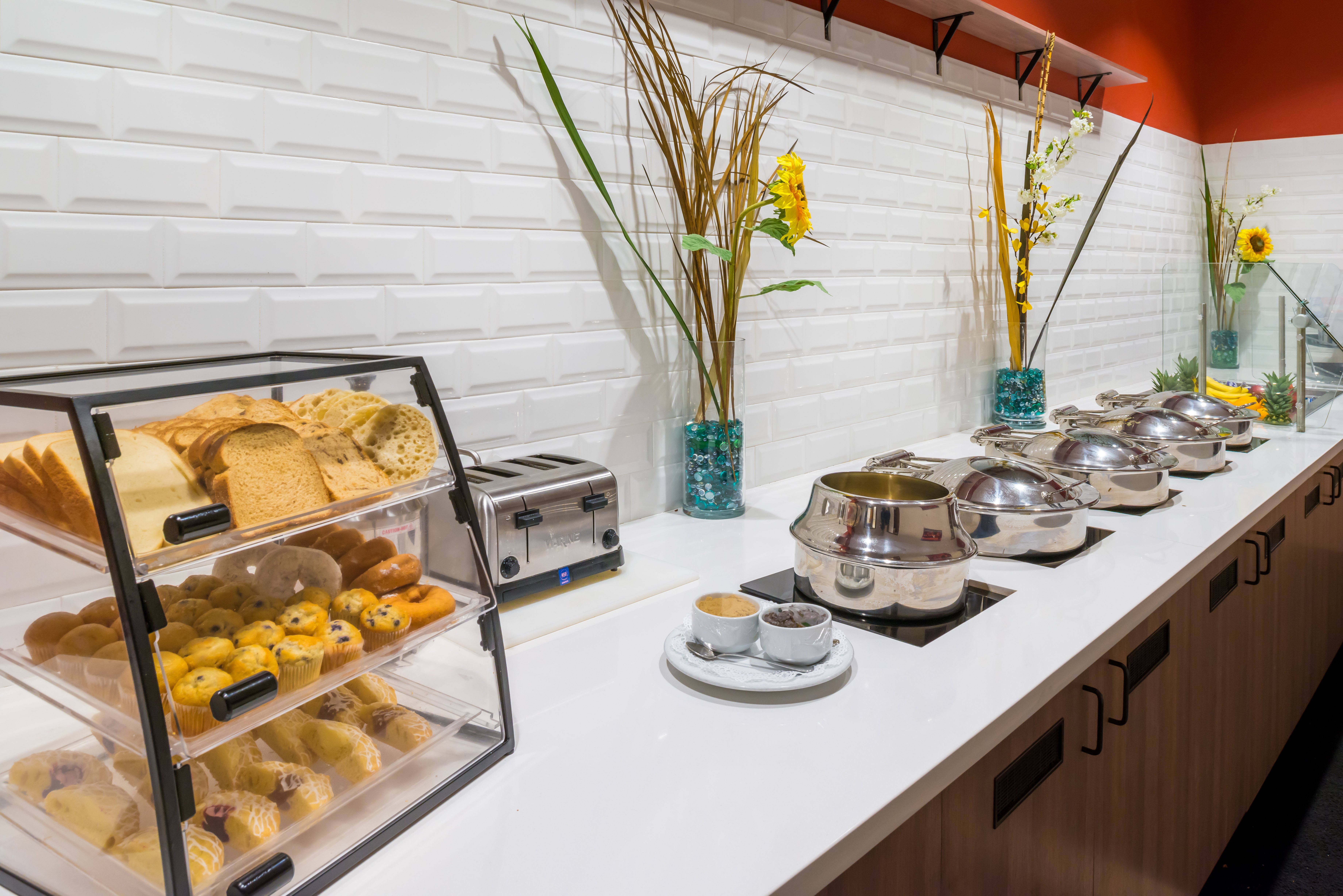 holiday inn kansas city airport by ihg