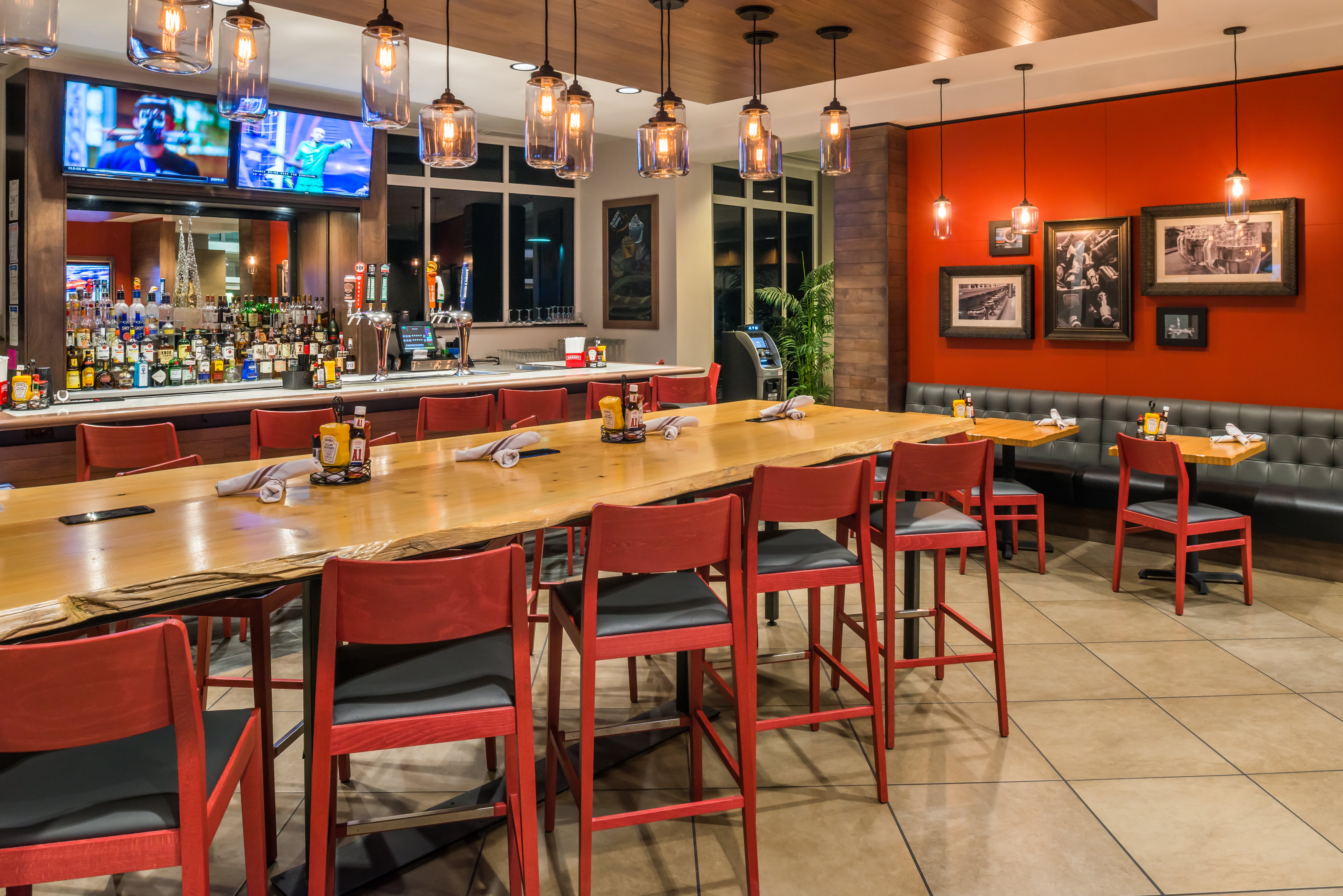 holiday inn kansas city airport by ihg