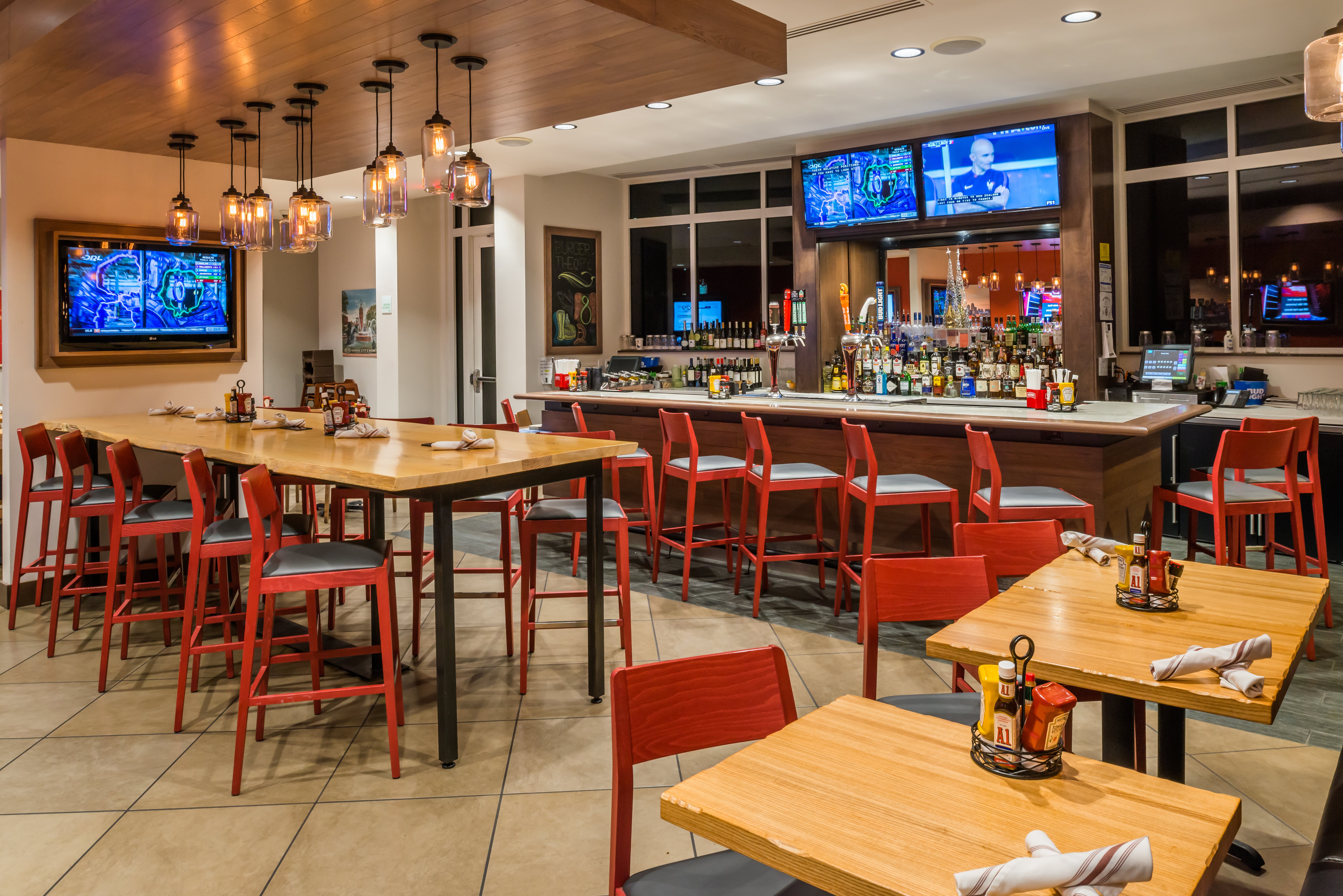 holiday inn kansas city airport by ihg