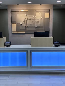Holiday Inn Express & Suites Auburn - University Area,Auburn>>Alabama,3 star