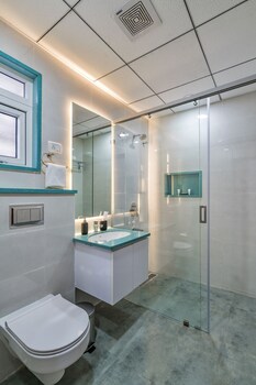 skyla serviced apartments and suites hi tech city