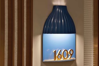 conrad bahrain financial harbour