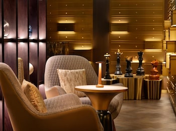 conrad bahrain financial harbour