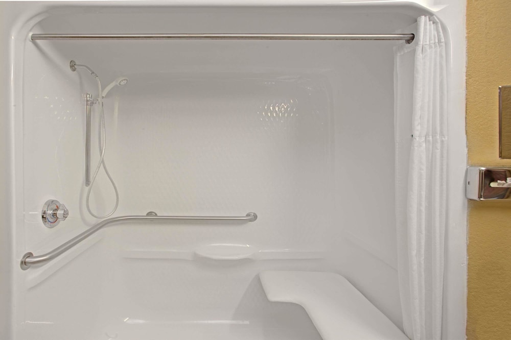 microtel inn and suites by wyndham cartersville