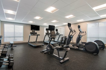 holiday inn express and suites springdale fayetteville area