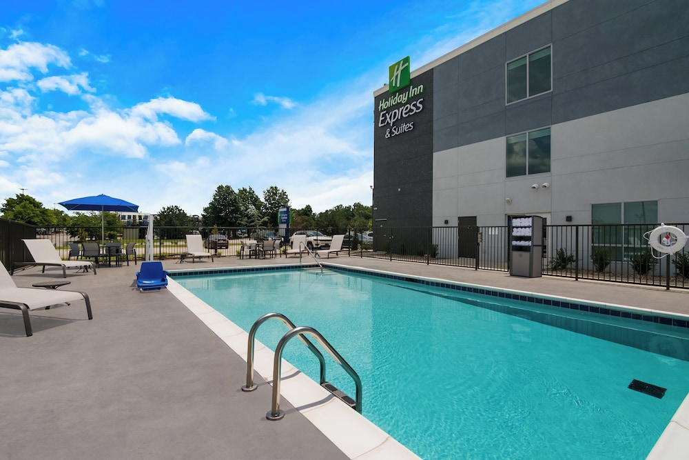 holiday inn express and suites springdale fayetteville area