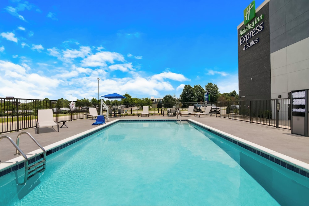 holiday inn express and suites springdale fayetteville area
