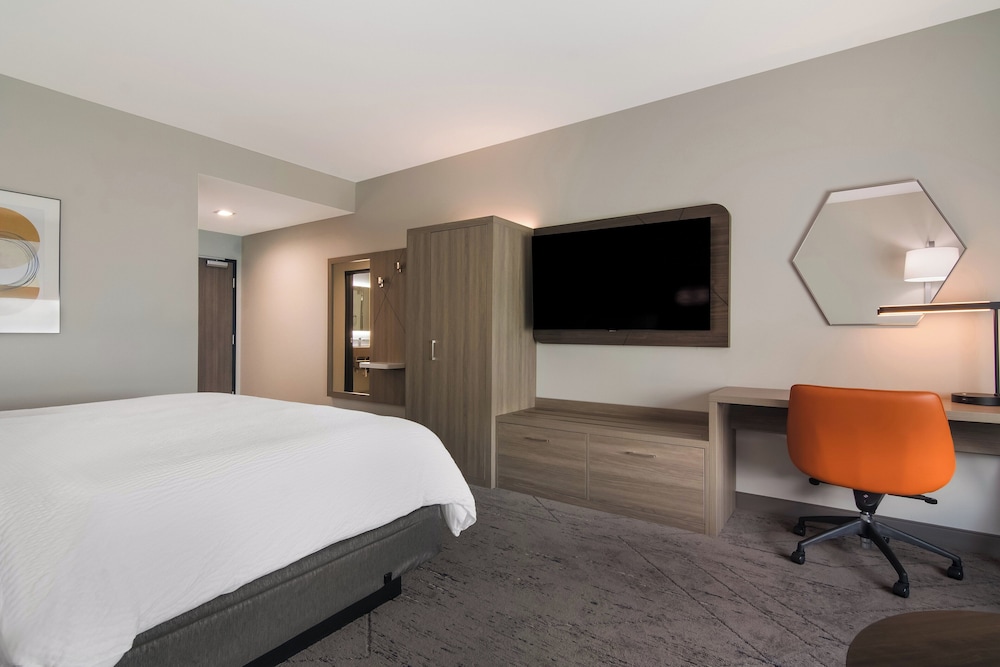 holiday inn express and suites springdale fayetteville area