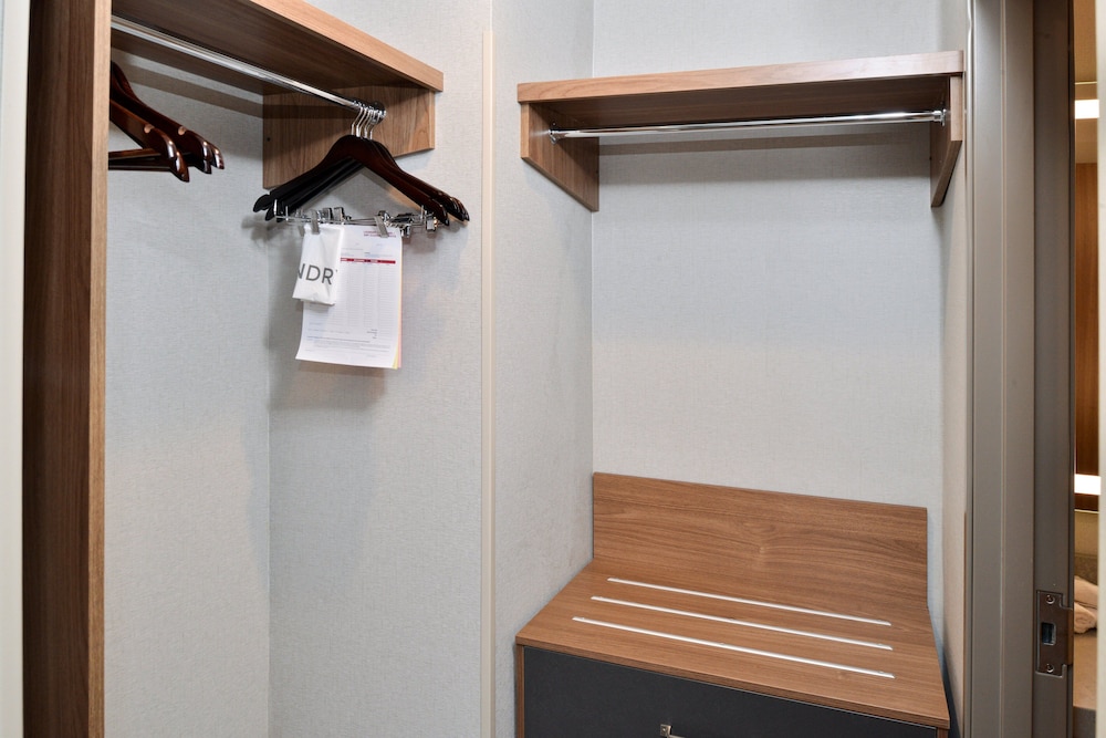 candlewood suites joliet southwest