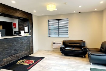 Super 8 By Wyndham Cedar Rapids,Cedar Rapids - Iowa City>>Cedar Rapids,2 star