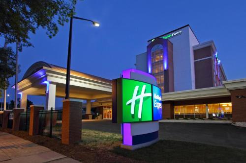 holiday inn express augusta downtown by ihg