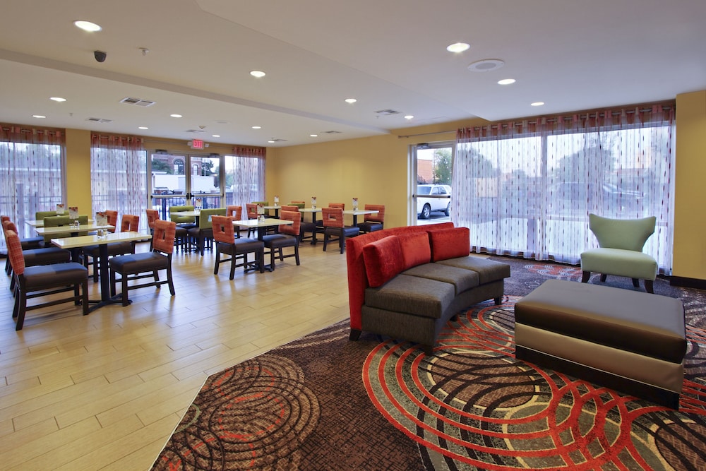 holiday inn express augusta downtown by ihg