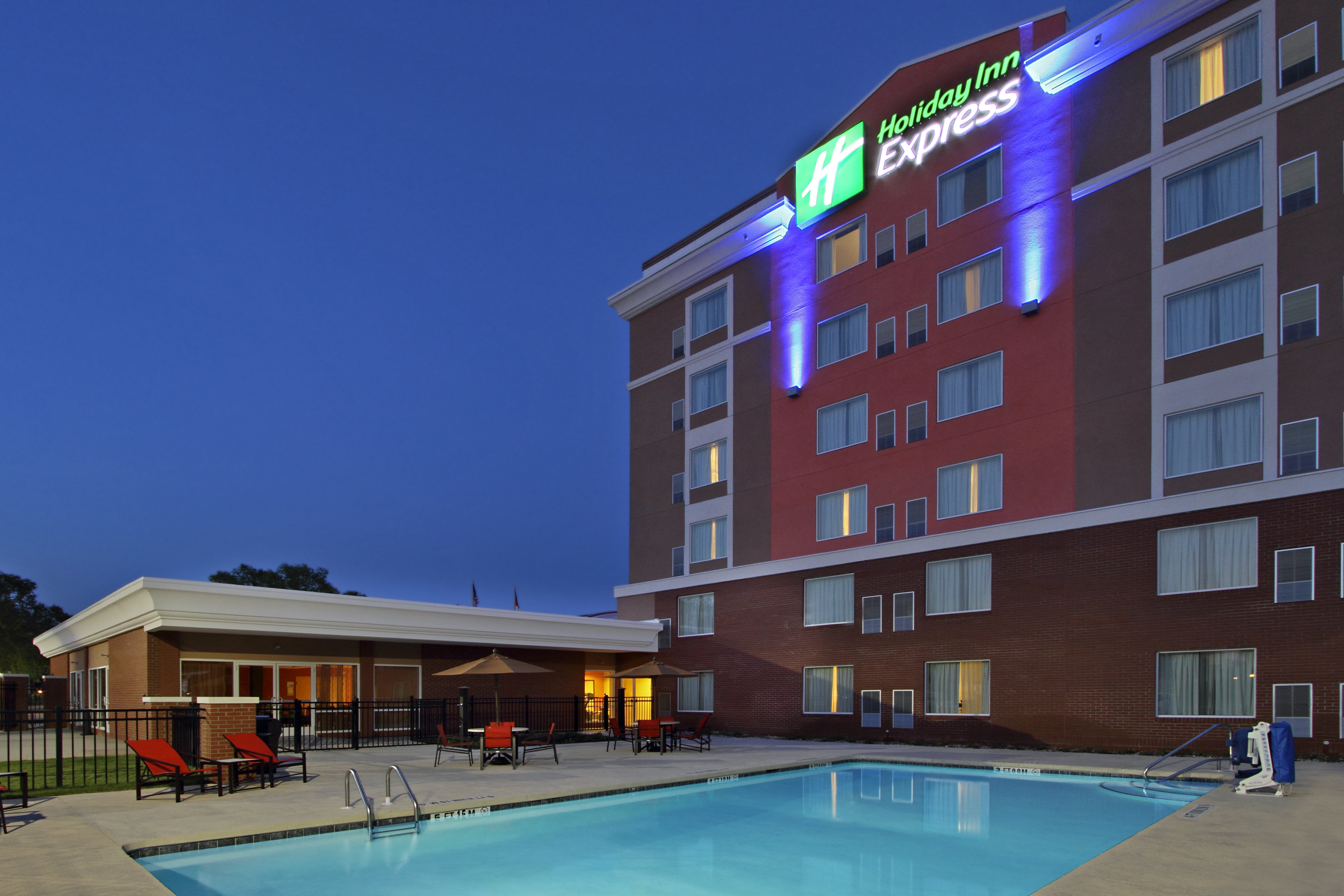 holiday inn express augusta downtown by ihg