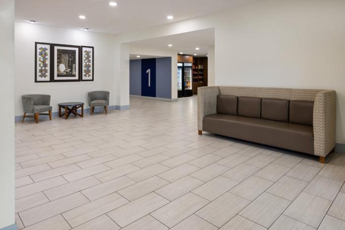 holiday inn express augusta downtown by ihg