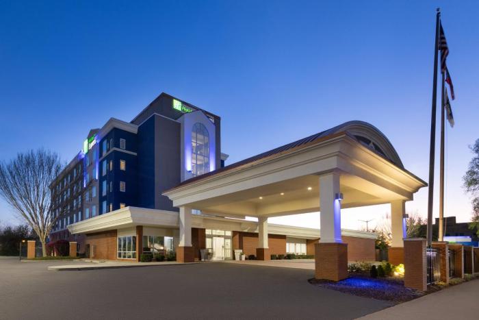 holiday inn express augusta downtown by ihg