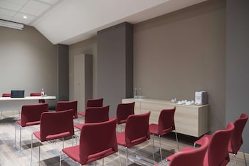 hilton garden inn bologna north