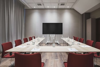 hilton garden inn bologna north