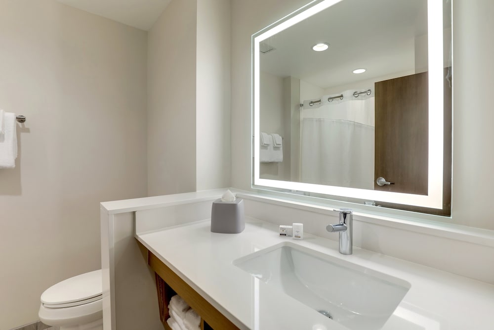 holiday inn express holly springs raleigh area an ihg hotel