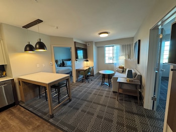 staybridge suites sacramento woodlands