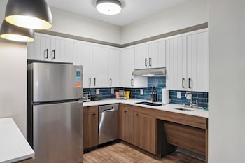 staybridge suites sacramento woodlands