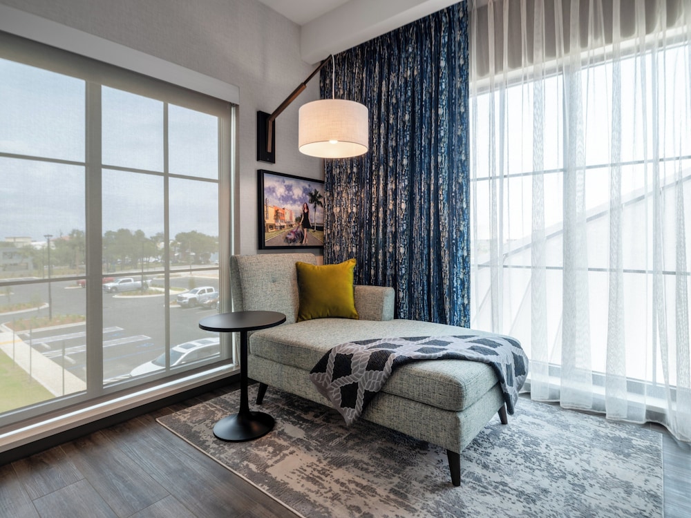 hotel indigo panama city marina